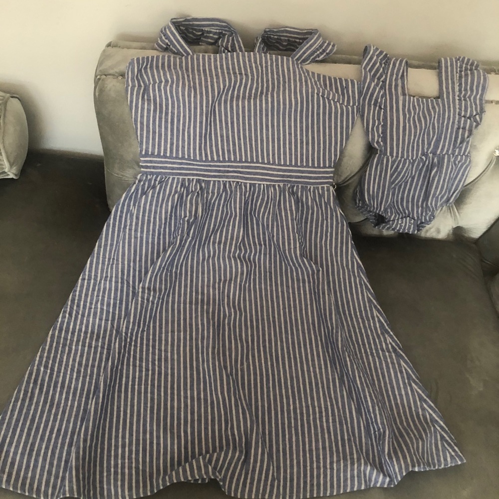 Mom and daughter set